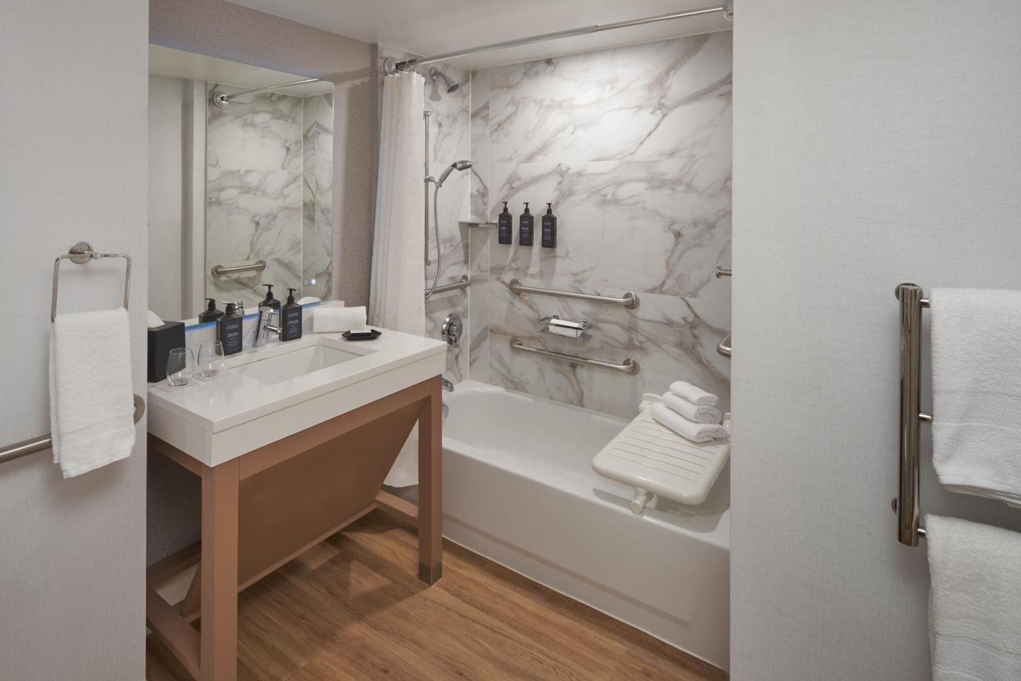 Sheraton At Station Square 3* Pittsburgh